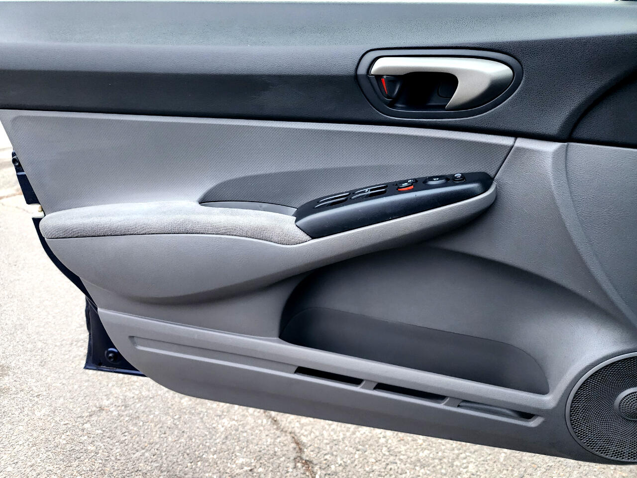 Honda Civic LX Sedan 5-Speed MT 2008