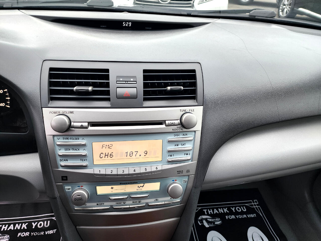 Toyota Camry XLE 5-Spd AT 2009