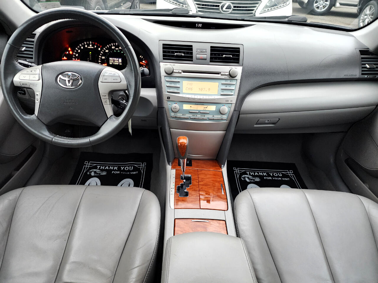 Toyota Camry XLE 5-Spd AT 2009