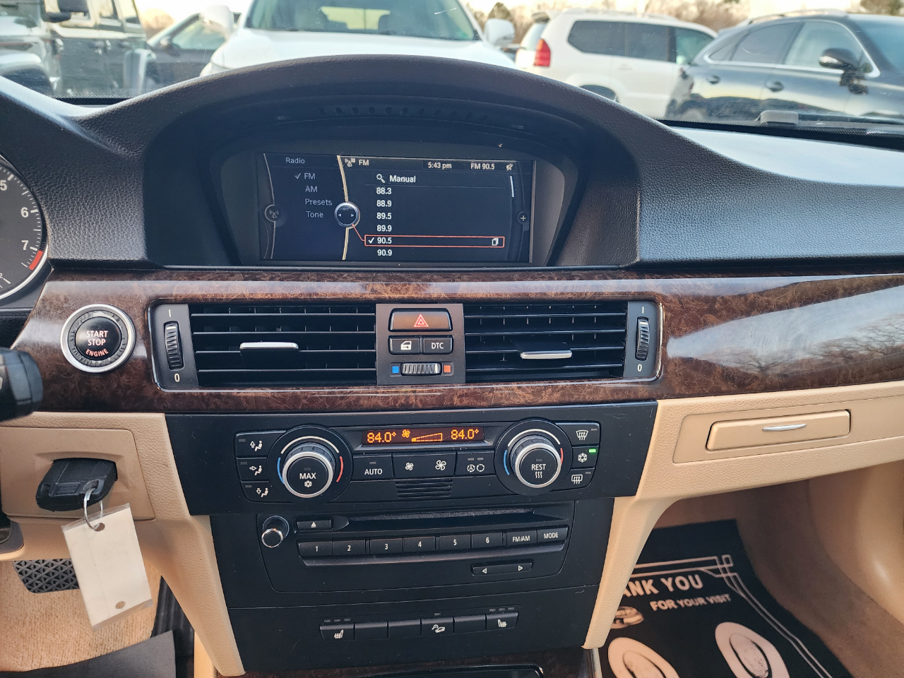 BMW 3-Series 328xi 2009