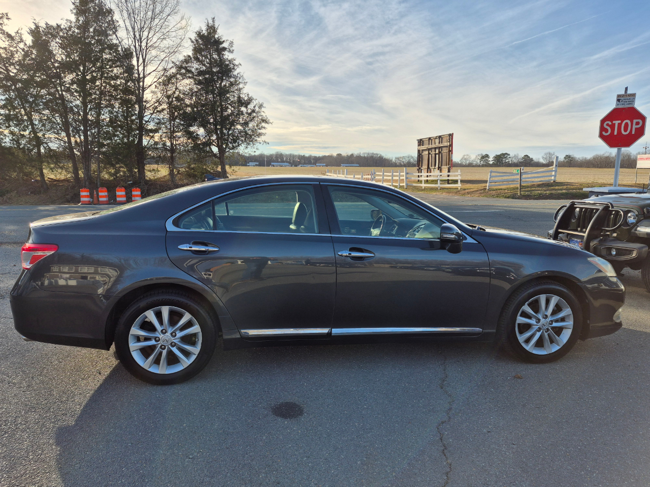 Lexus ES 350 Sedan 2010