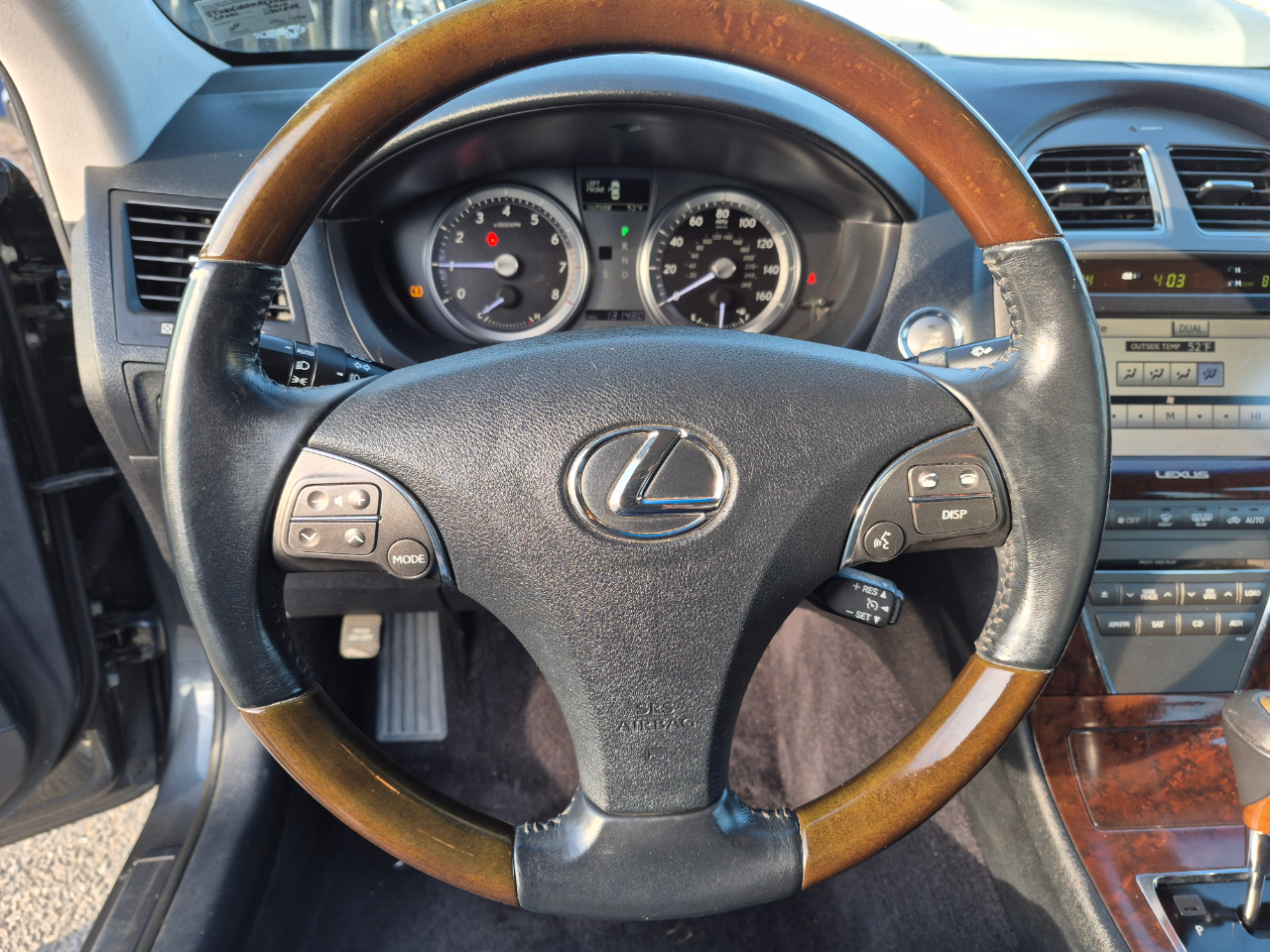 Lexus ES 350 Sedan 2010