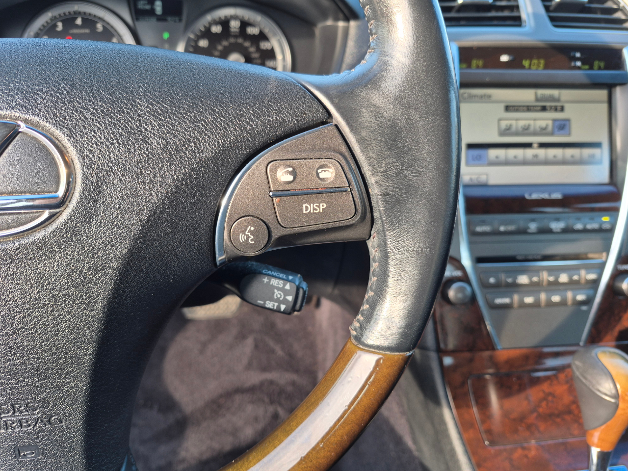 Lexus ES 350 Sedan 2010