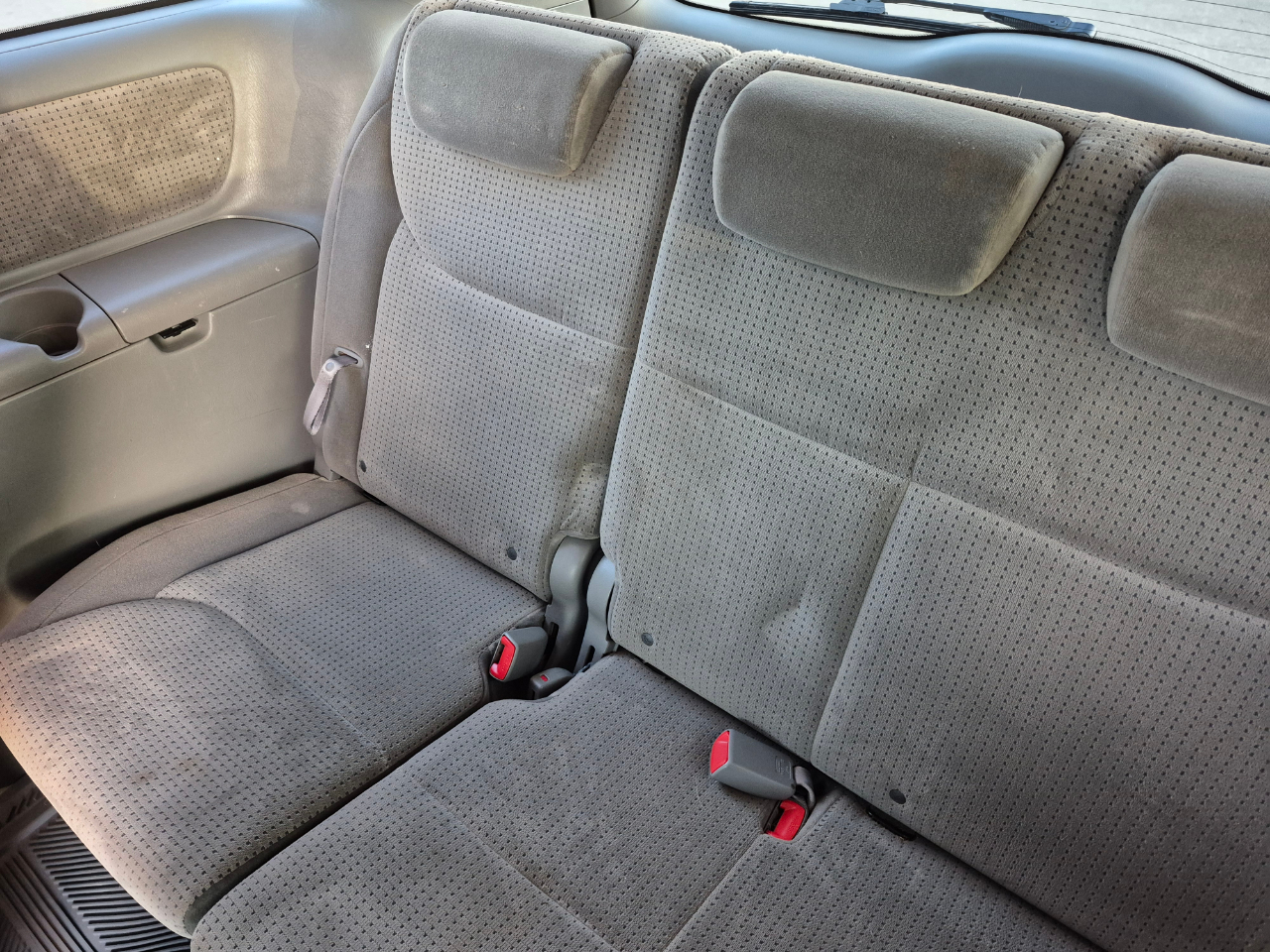 Toyota Sienna LE - 7 Passenger Seating 2010