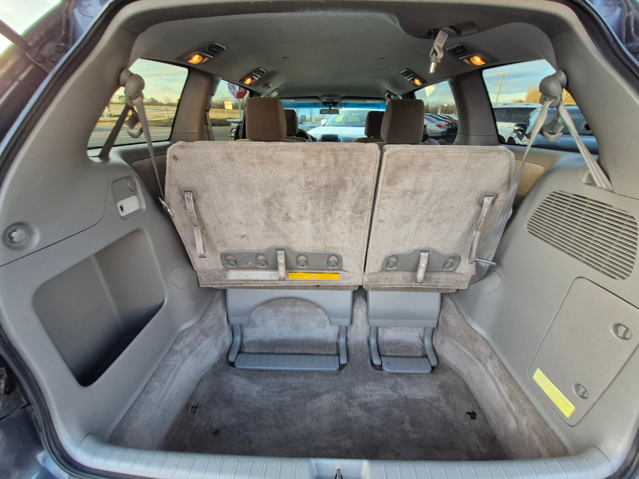 Toyota Sienna LE - 7 Passenger Seating 2010