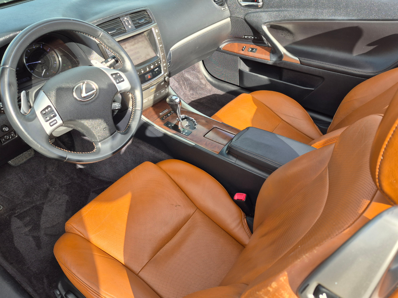 Lexus IS 250C 2dr Conv 2011