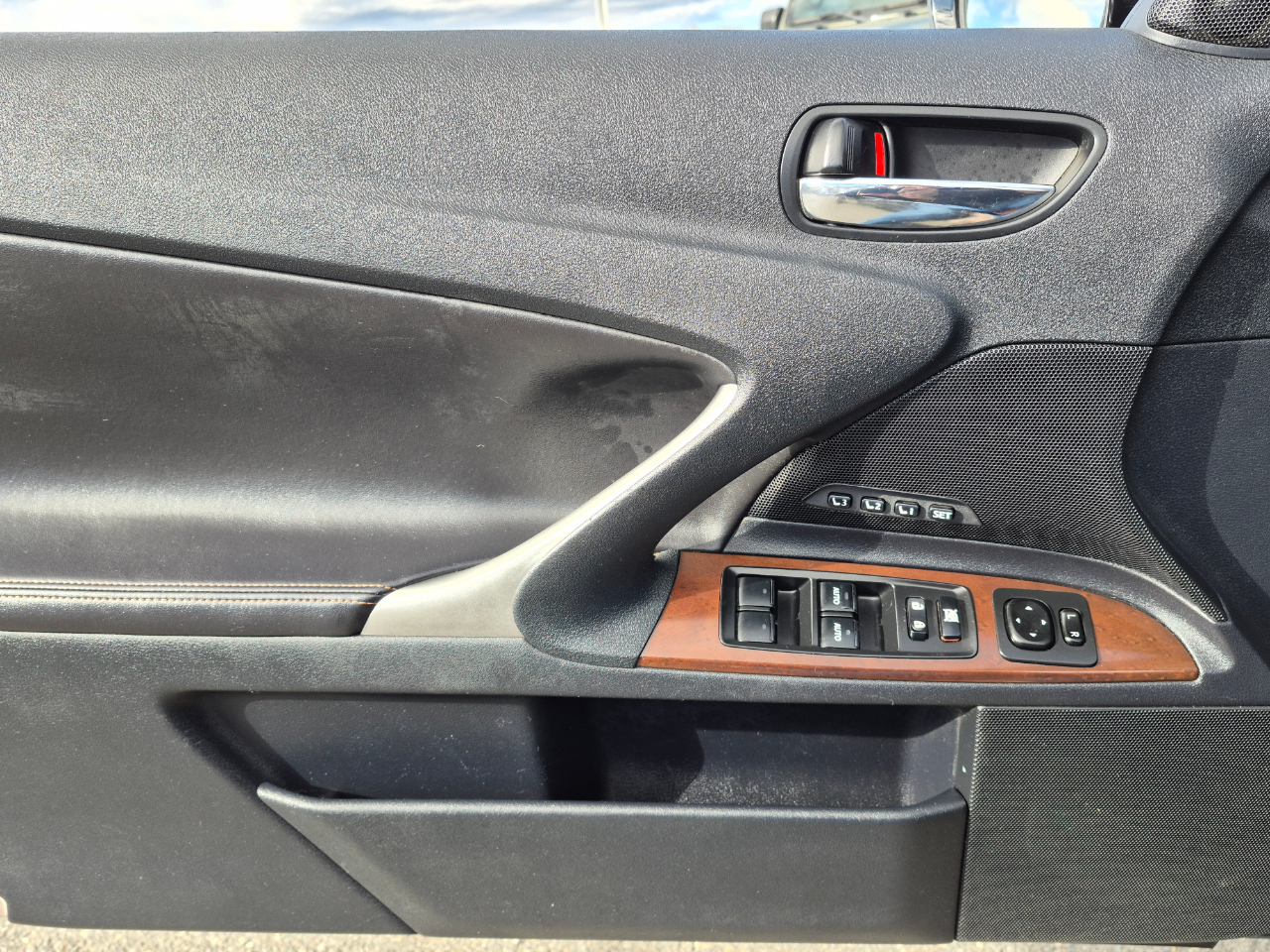 Lexus IS 250C 2dr Conv 2011