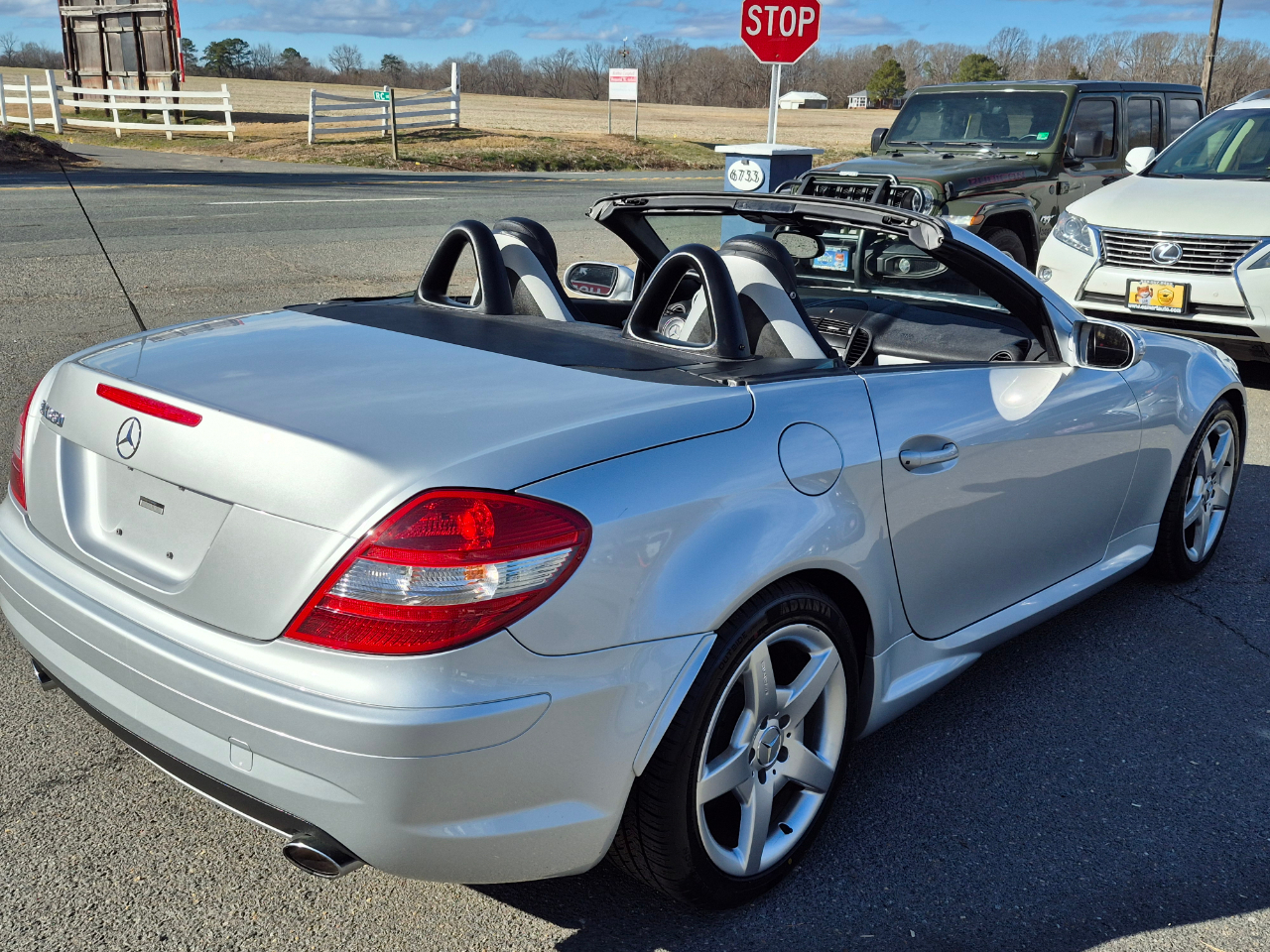 Mercedes-Benz SLK 2dr Roadster SLK 350 2005