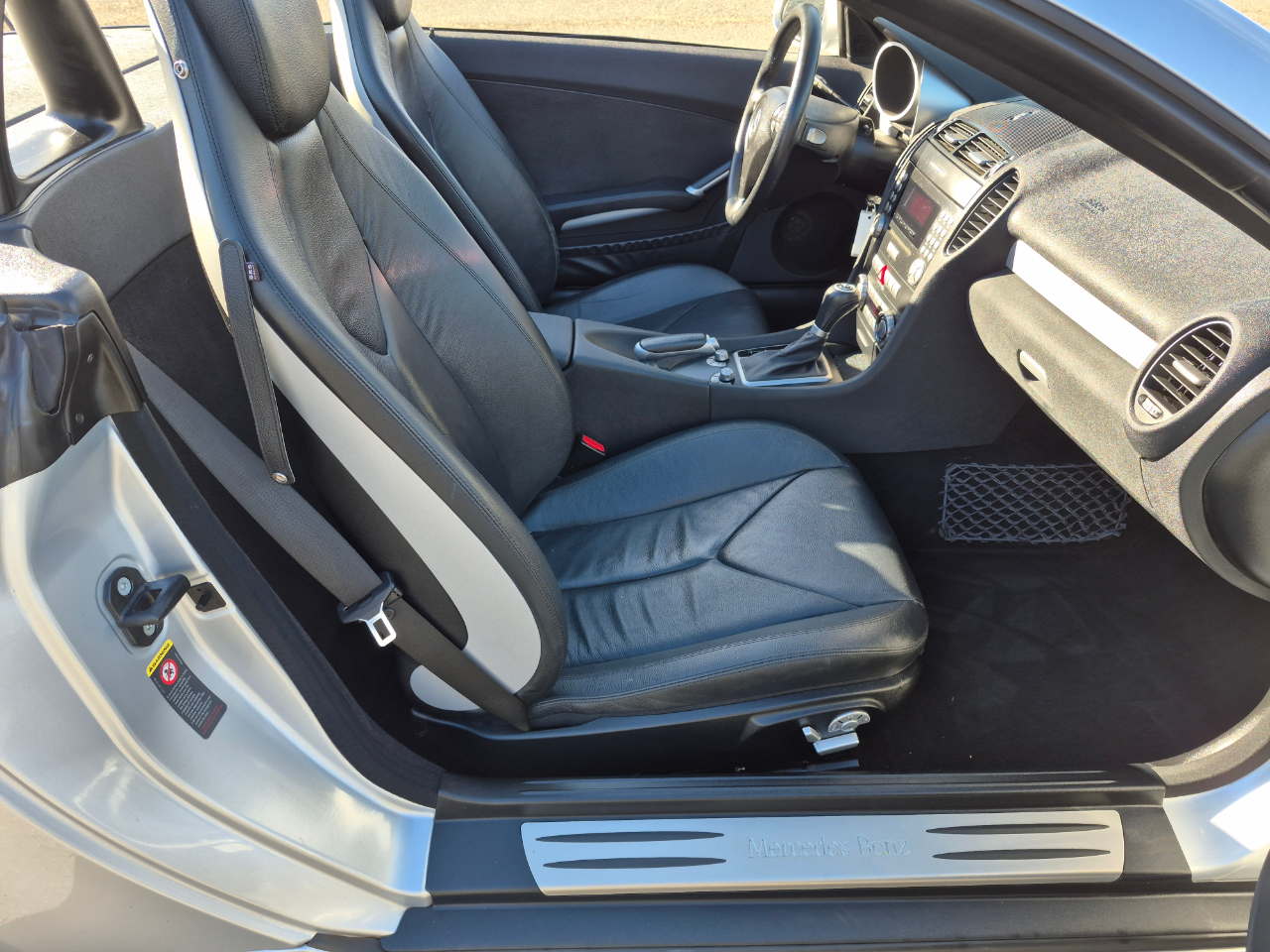 Mercedes-Benz SLK 2dr Roadster SLK 350 2005