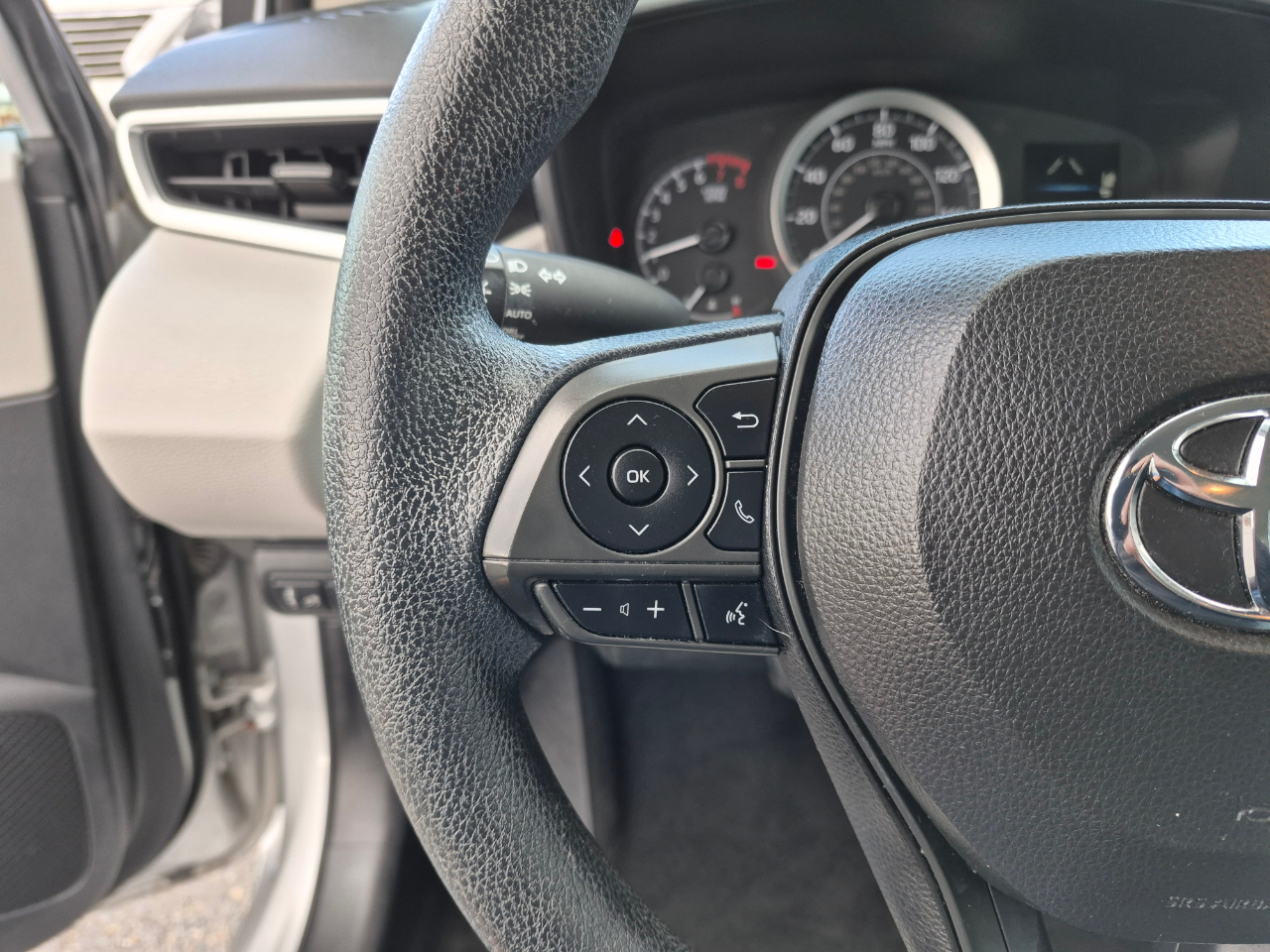 Toyota Corolla LE 2020