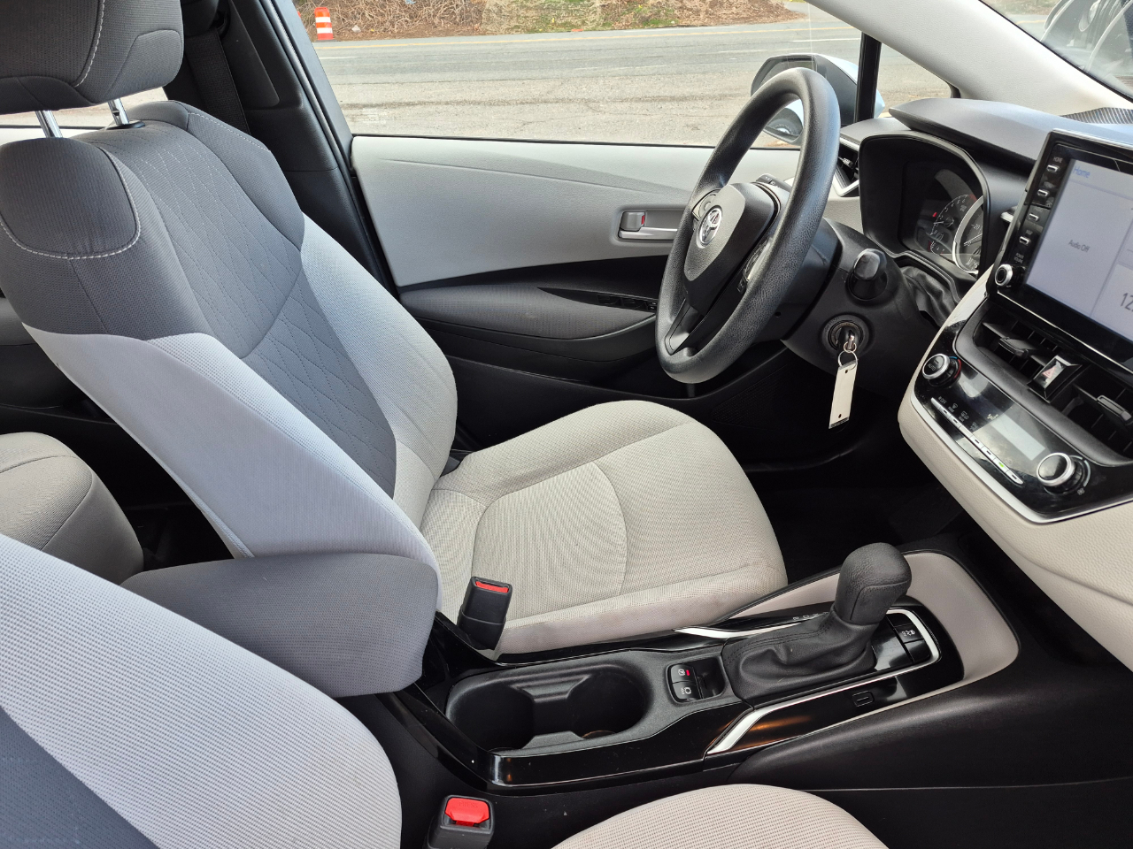 Toyota Corolla LE 2020