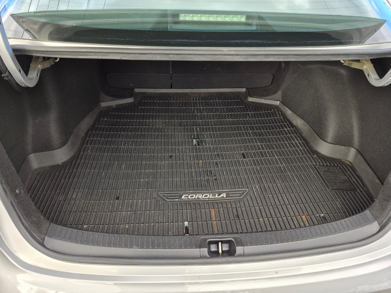 Toyota Corolla LE 2020