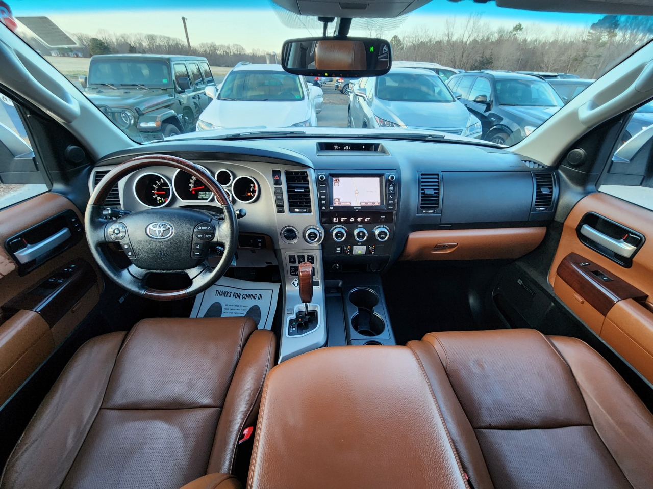 Toyota Sequoia Plantium 4WD 2013