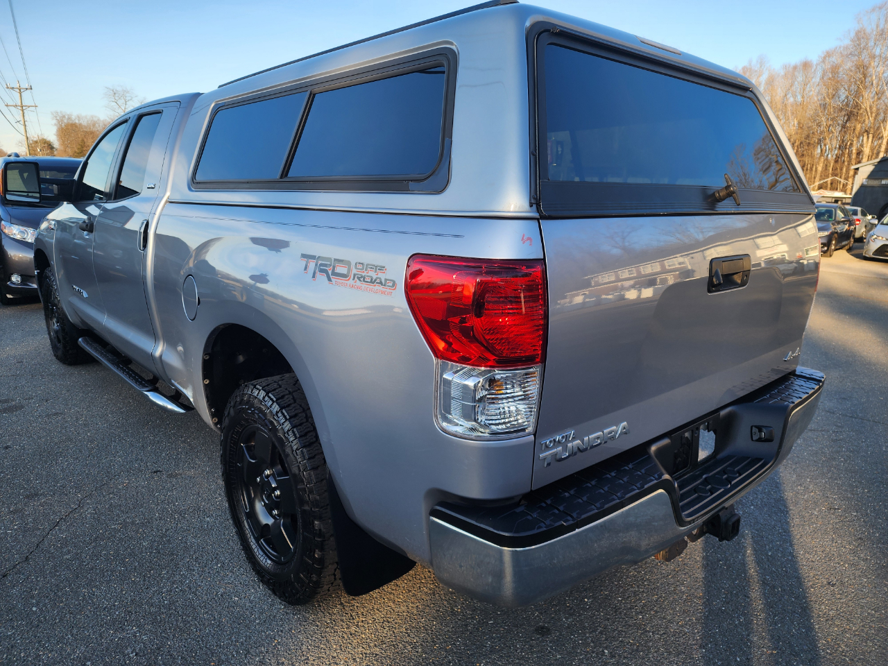 Toyota Tundra Tundra-Grade 5.7L Double Cab 4WD 2013