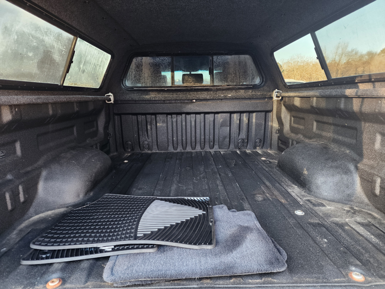 Toyota Tundra Tundra-Grade 5.7L Double Cab 4WD 2013