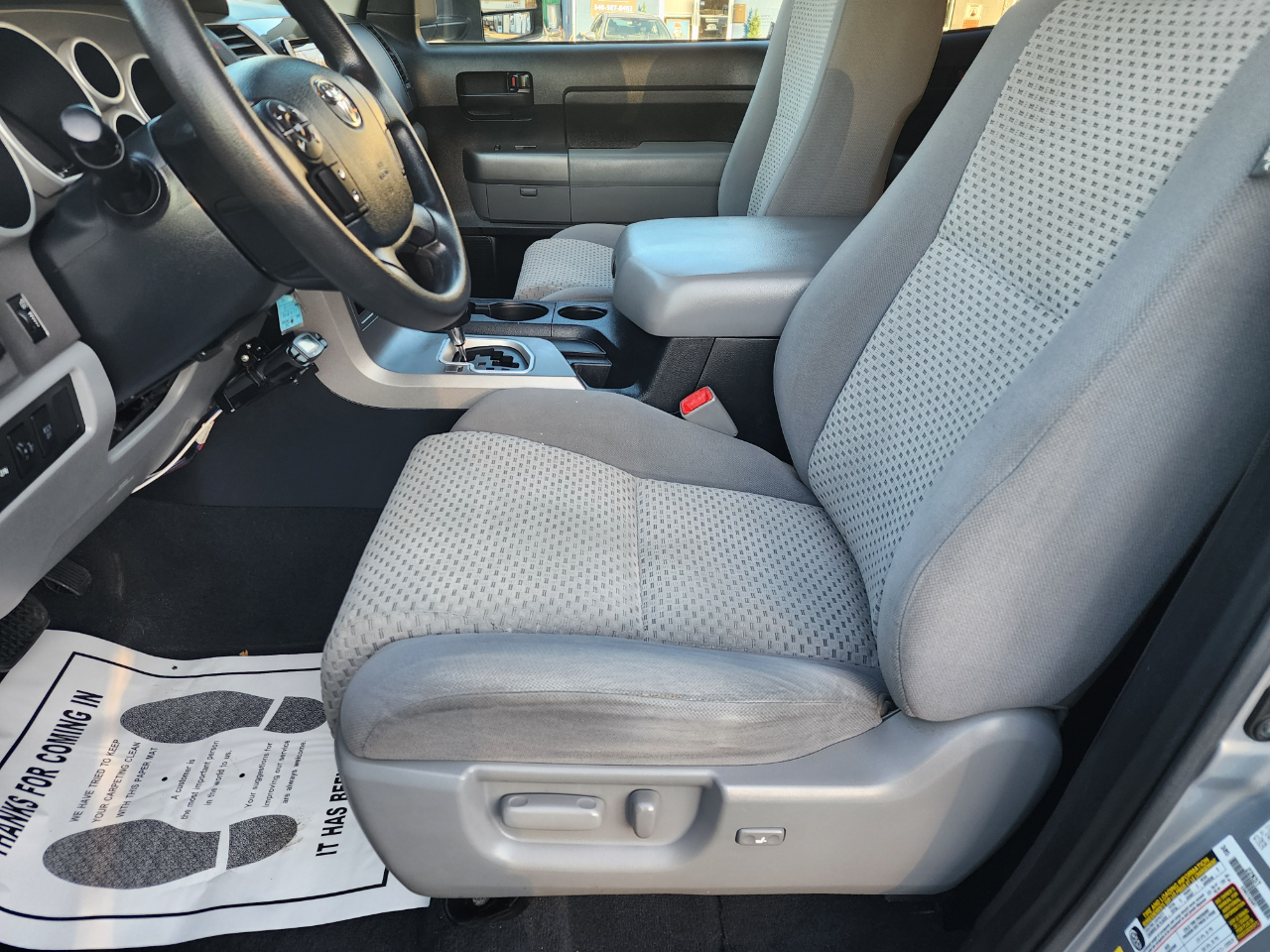 Toyota Tundra Tundra-Grade 5.7L Double Cab 4WD 2013