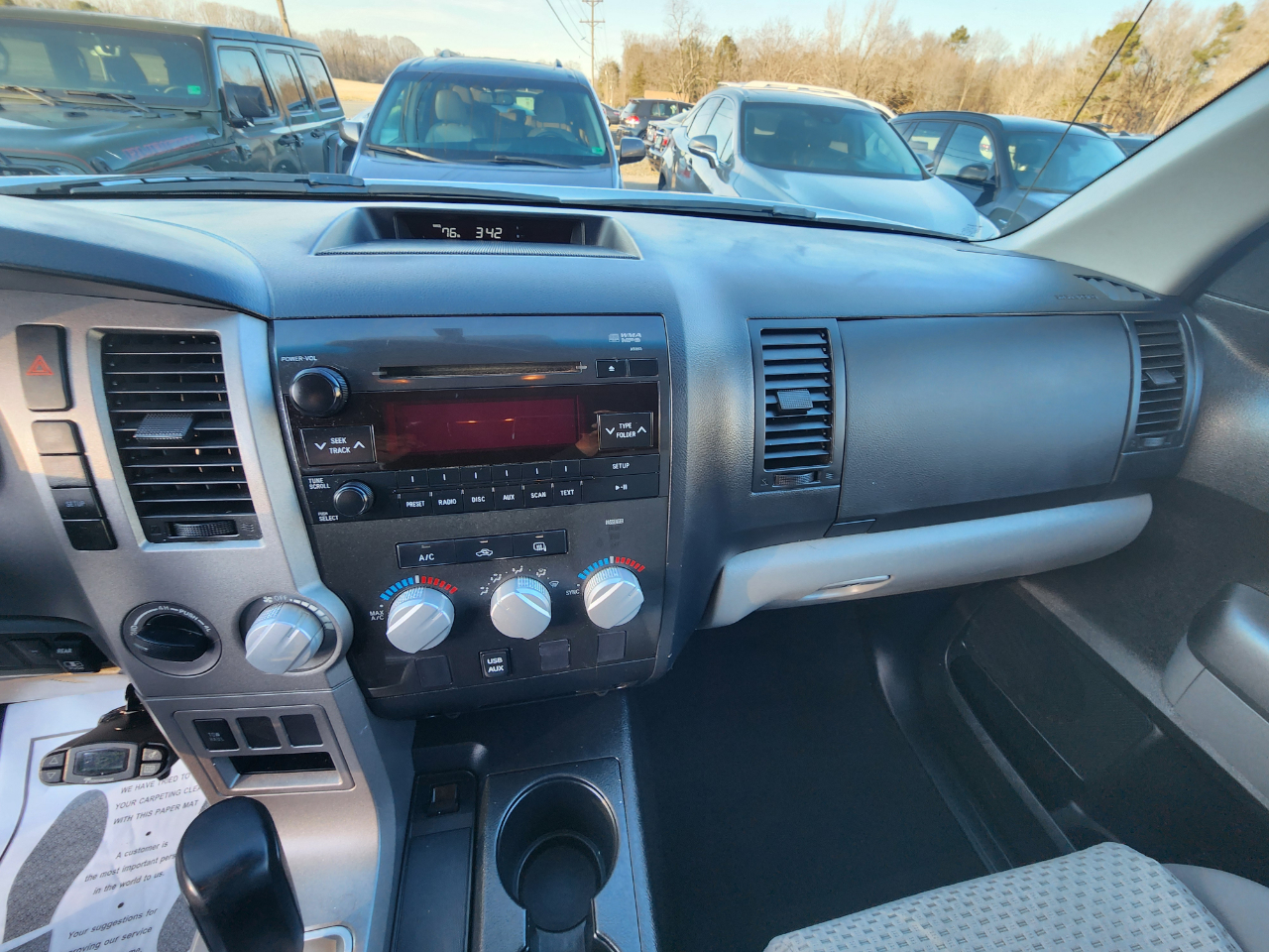 Toyota Tundra Tundra-Grade 5.7L Double Cab 4WD 2013