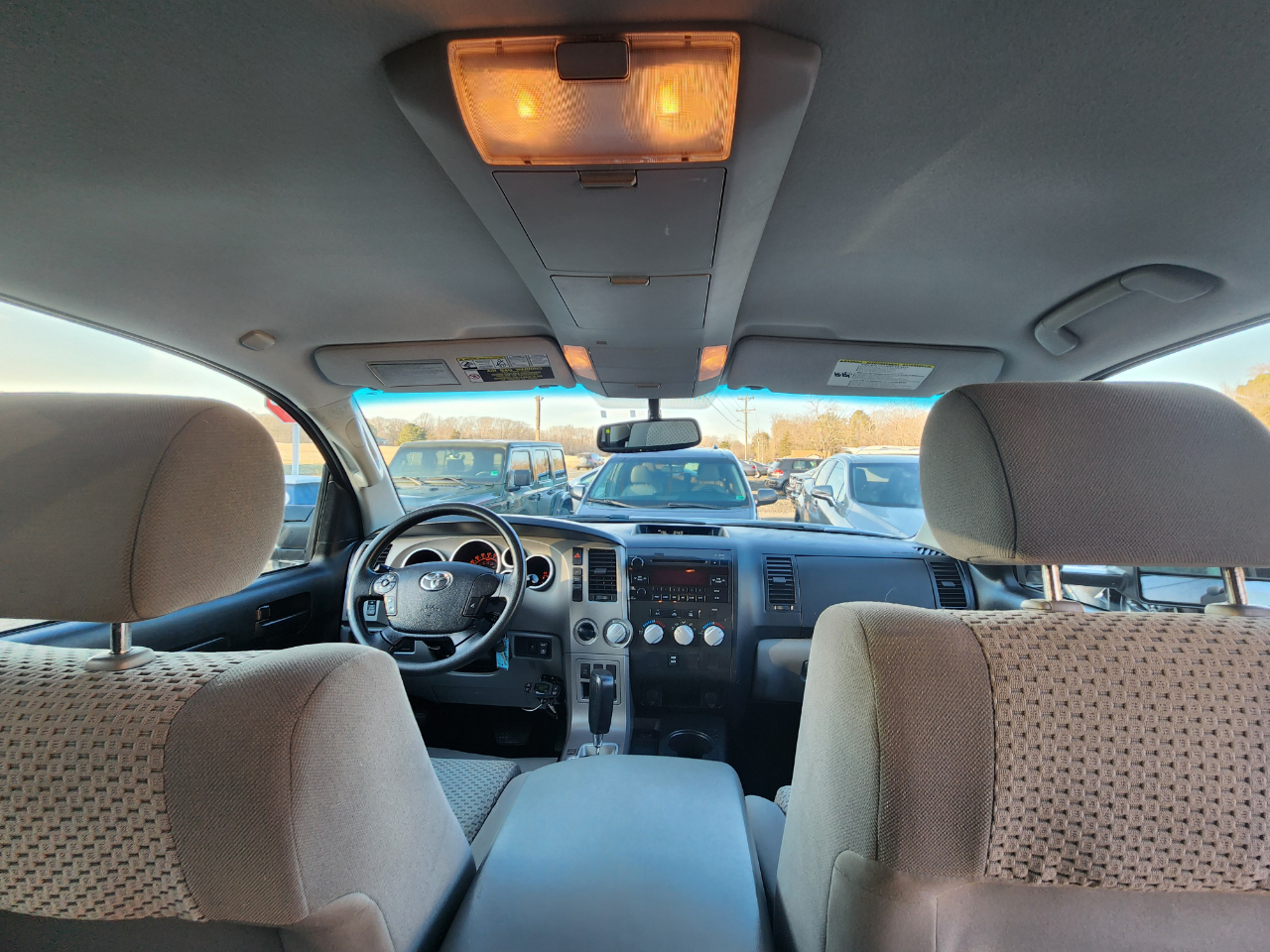 Toyota Tundra Tundra-Grade 5.7L Double Cab 4WD 2013