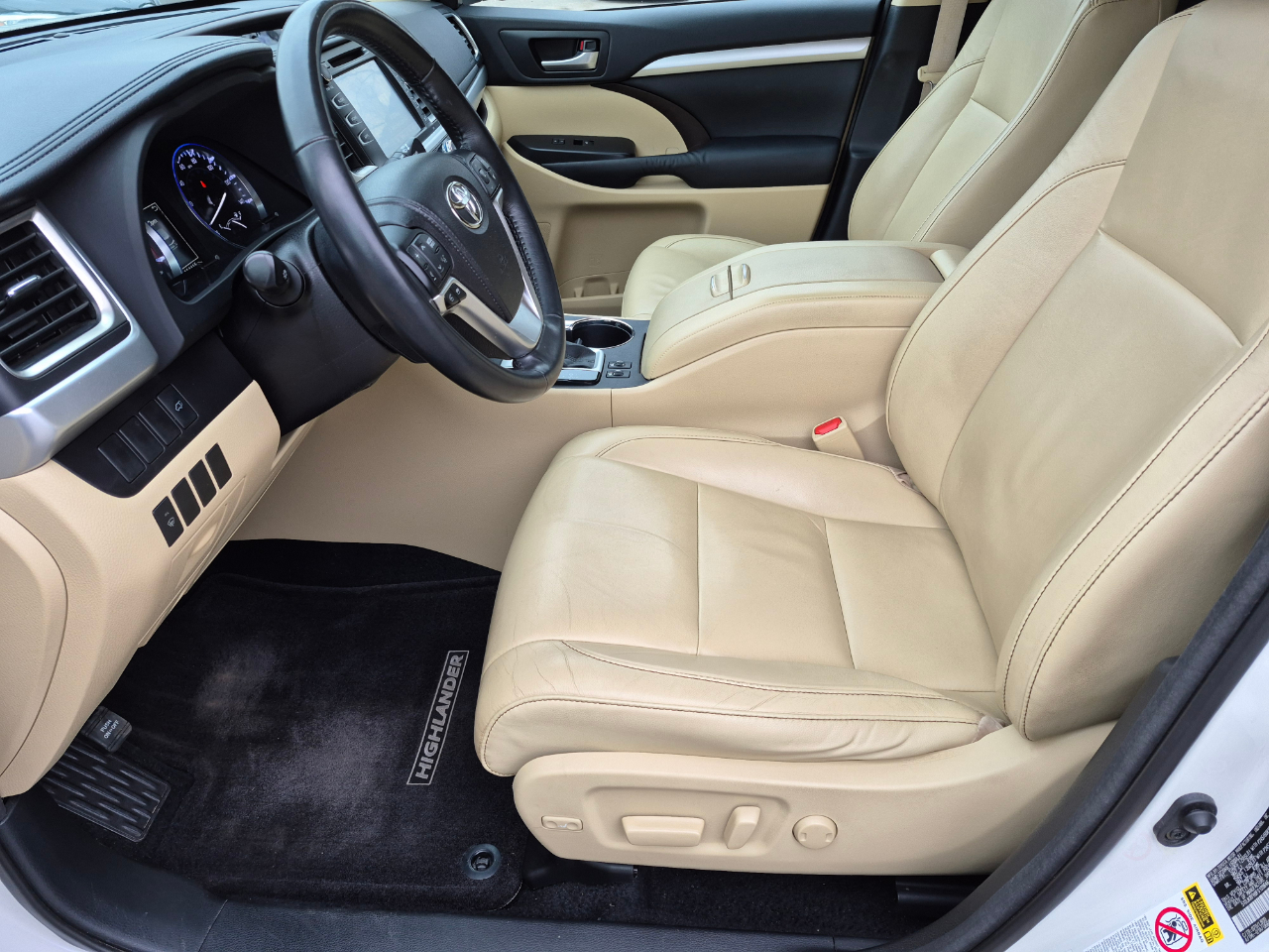 Toyota Highlander XLE AWD V6 2015