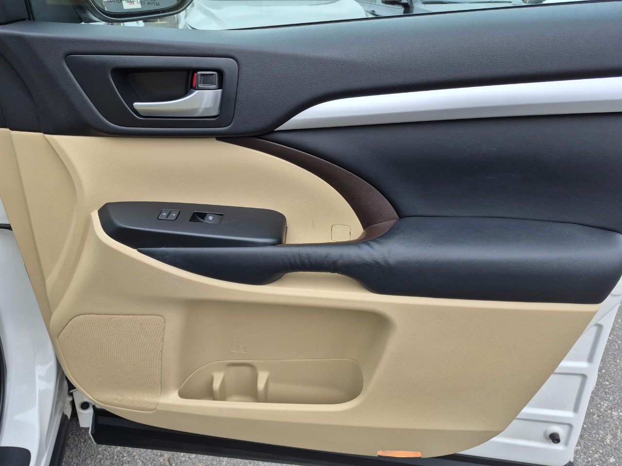 Toyota Highlander XLE AWD V6 2015