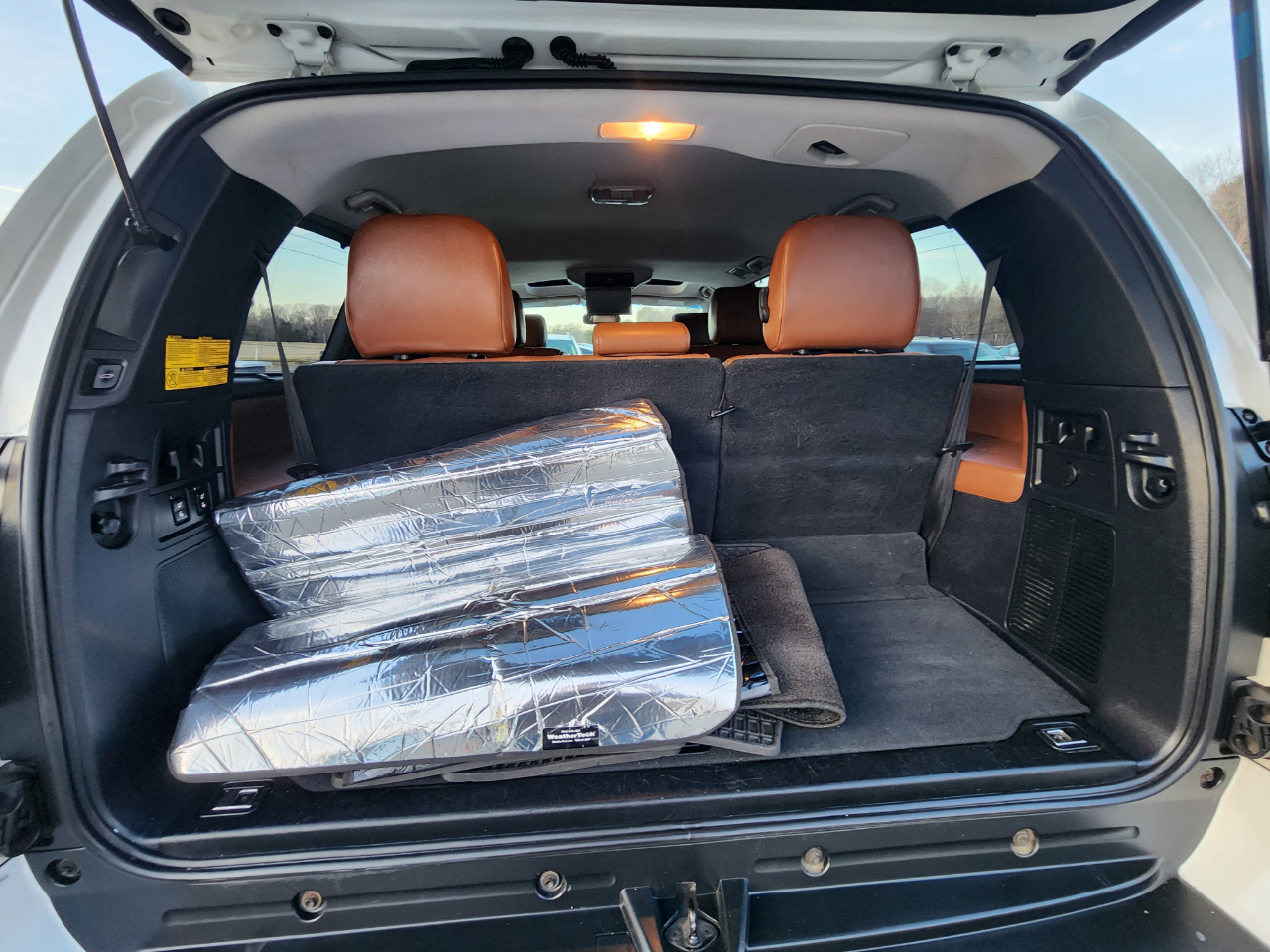 Toyota Sequoia Plantium 4WD 2013