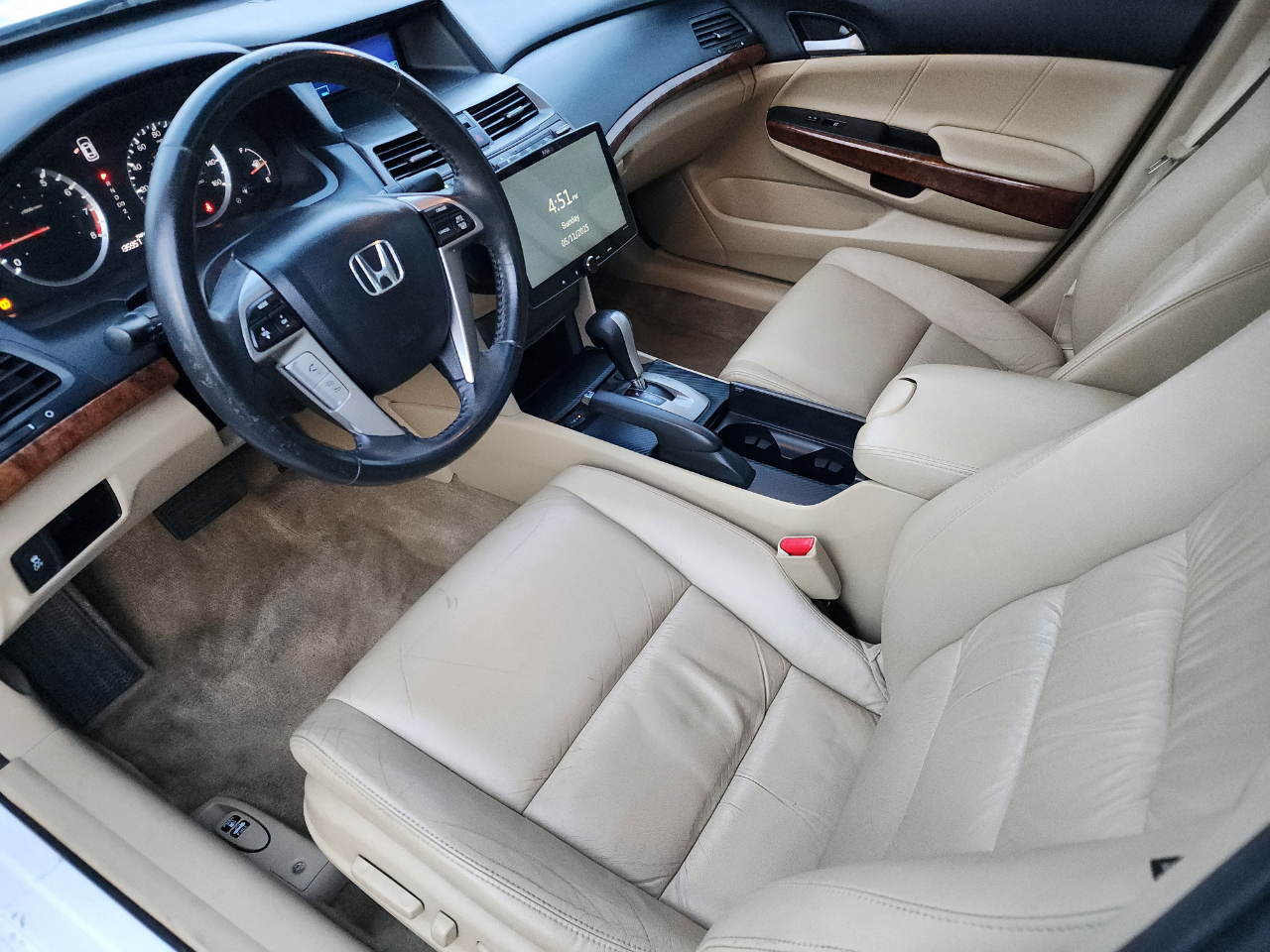 Honda Accord EX-L V6 Sedan AT 2012