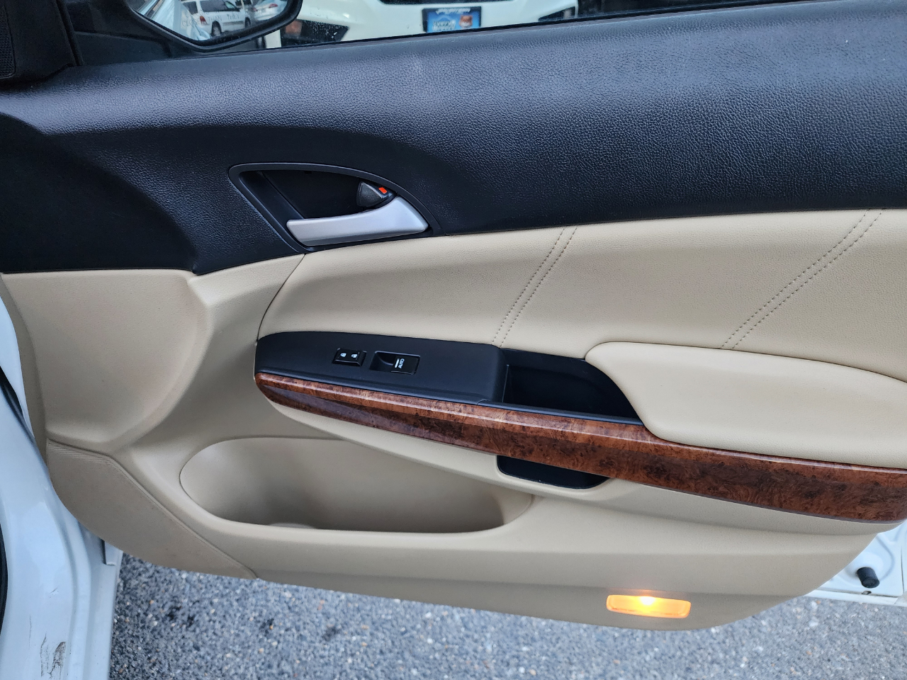 Honda Accord EX-L V6 Sedan AT 2012