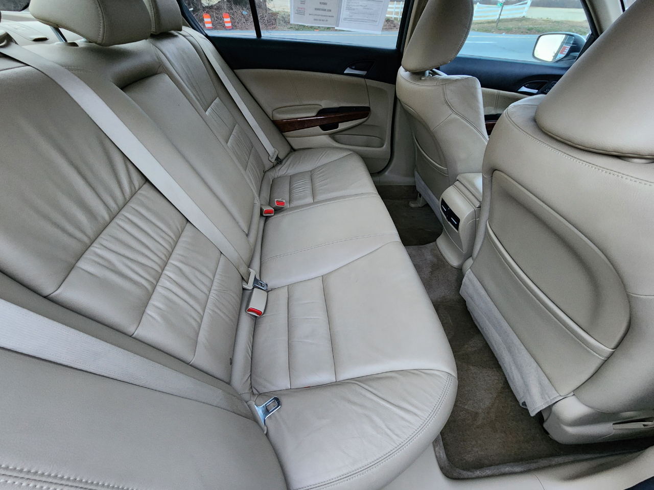 Honda Accord EX-L V6 Sedan AT 2012