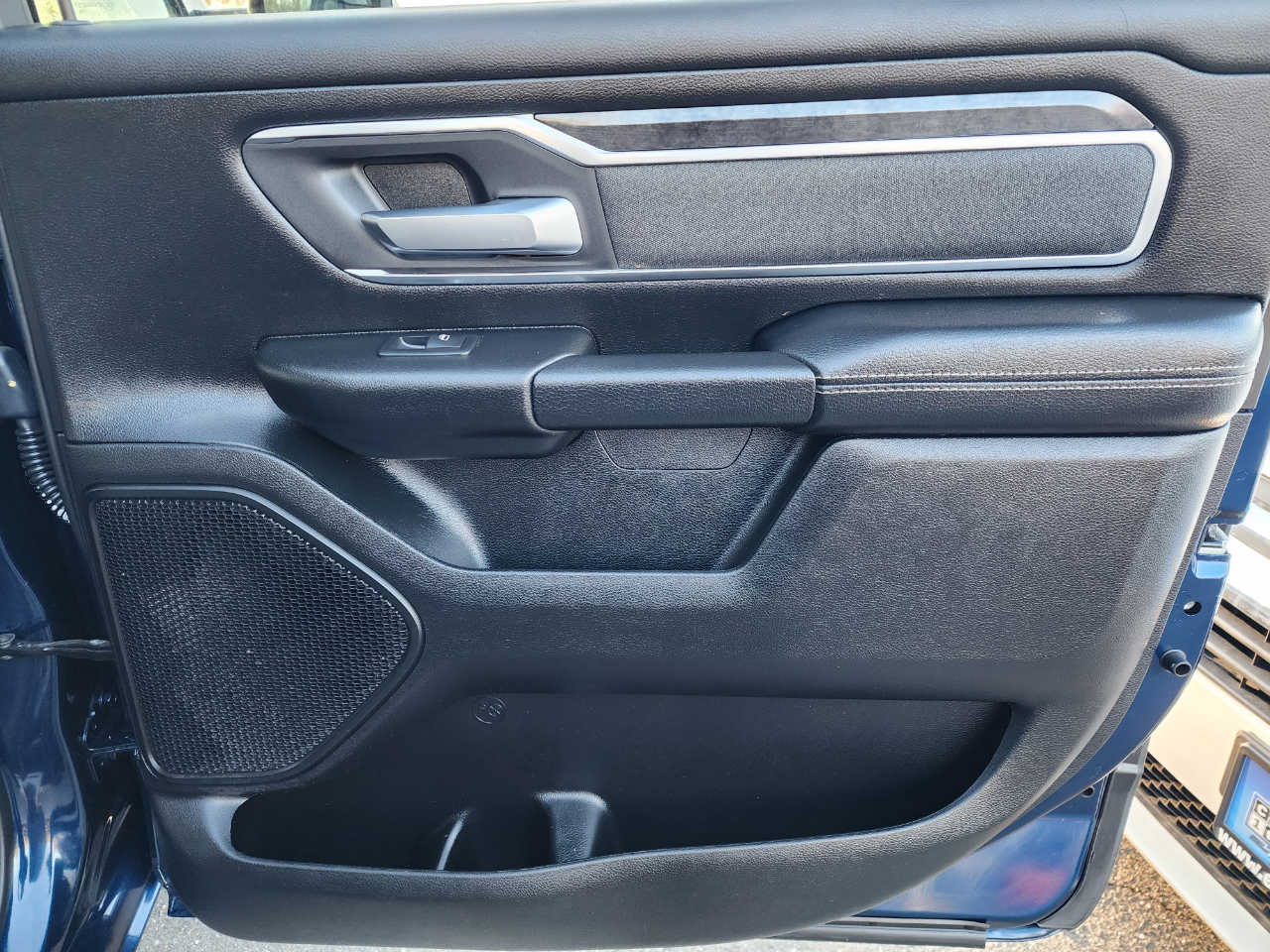 RAM 1500 Big Horn Crew Cab LWB 4WD 2019