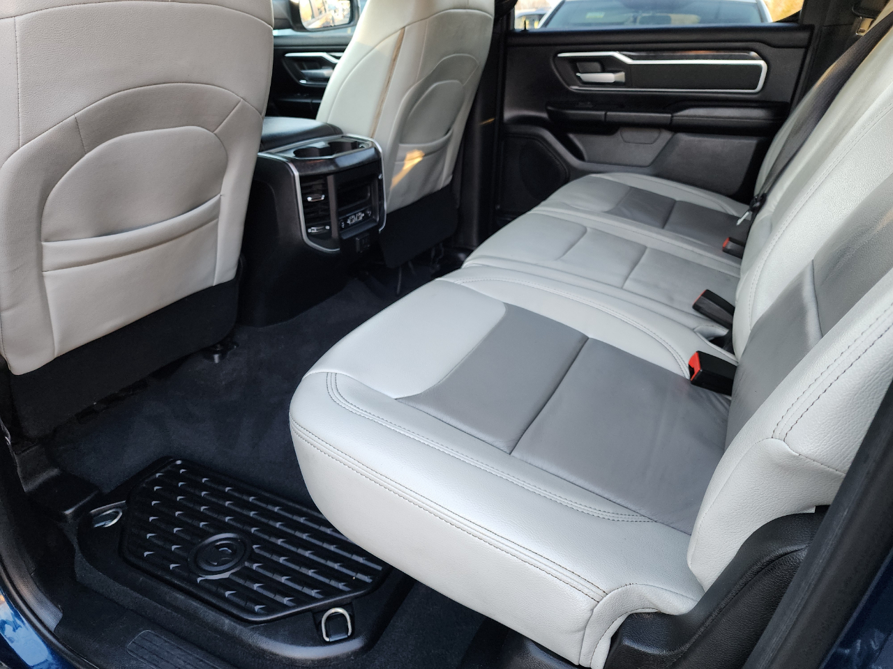 RAM 1500 Big Horn Crew Cab LWB 4WD 2019