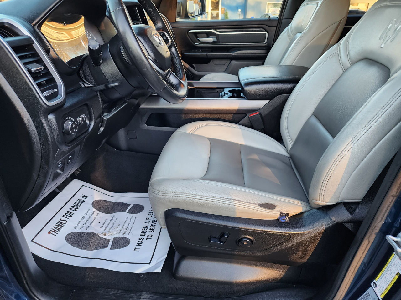 RAM 1500 Big Horn Crew Cab LWB 4WD 2019