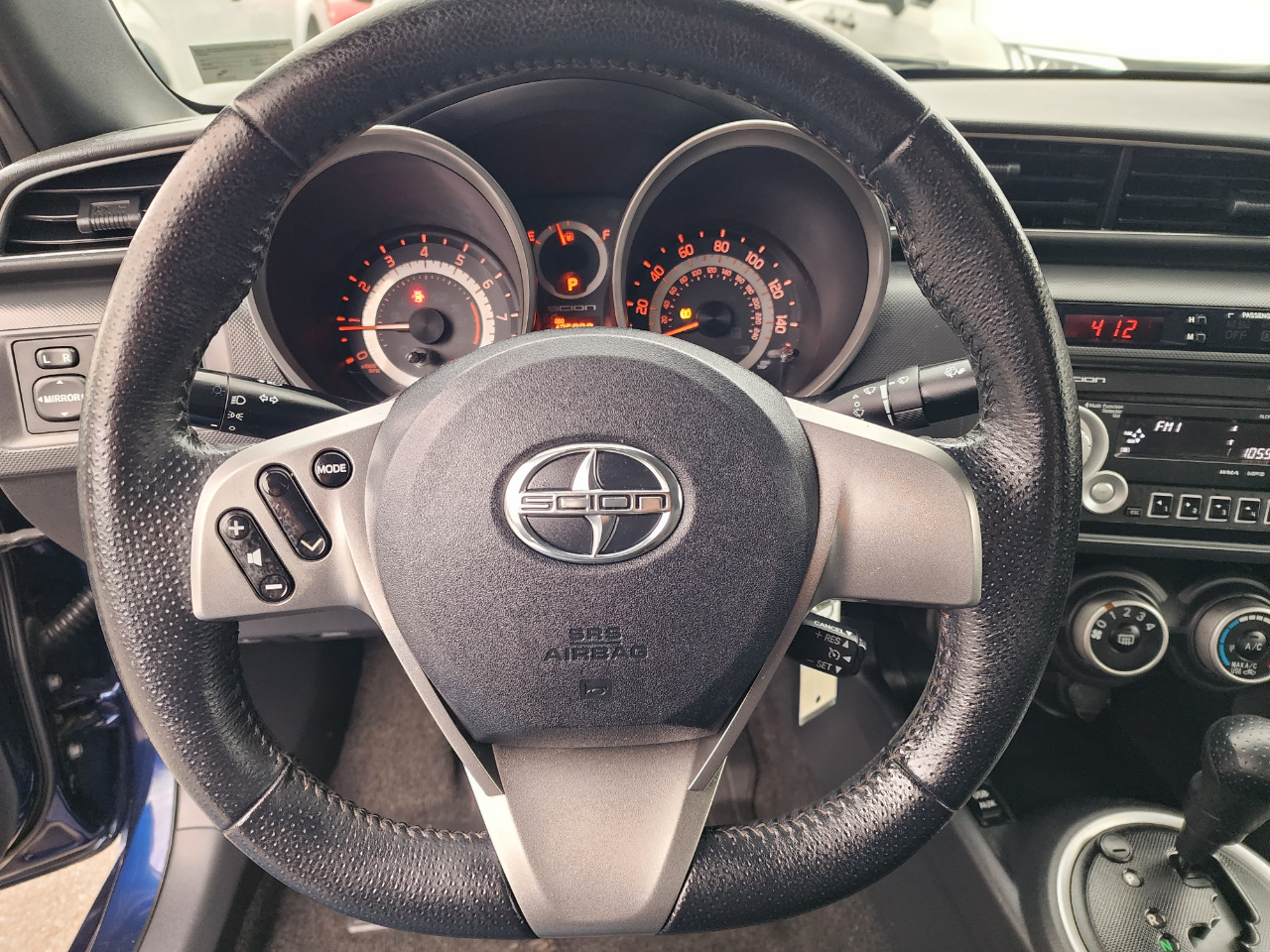 Scion tC Sports Coupe 6-Spd AT 2011