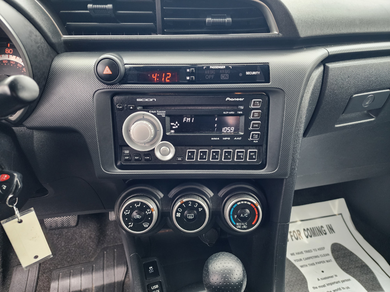 Scion tC Sports Coupe 6-Spd AT 2011