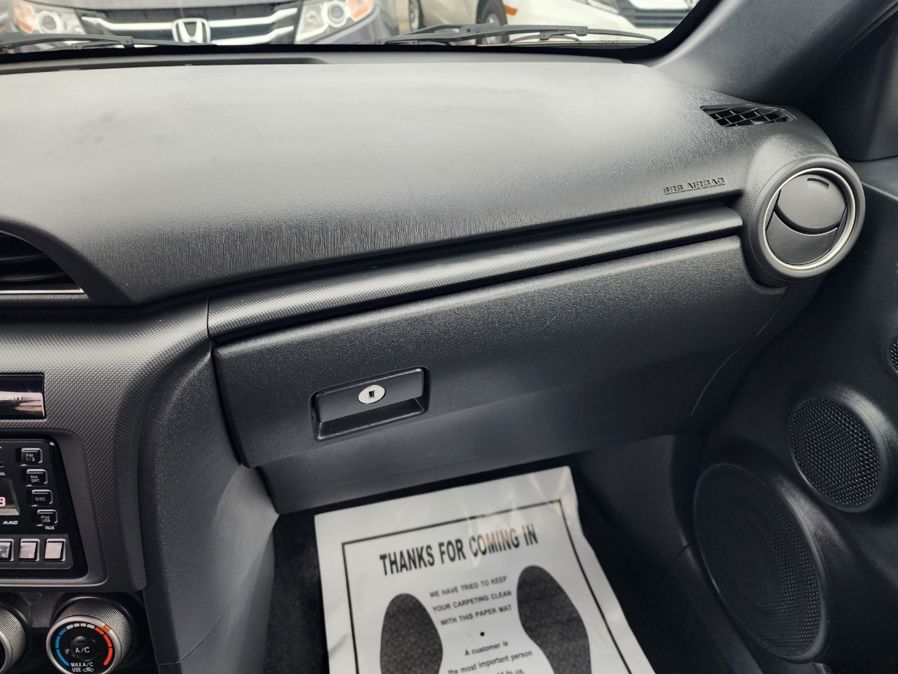 Scion tC Sports Coupe 6-Spd AT 2011