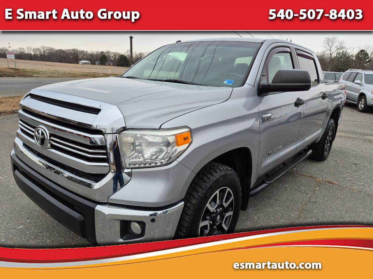 Toyota Tundra SR5 5.7L V8 CrewMax 4WD 2017