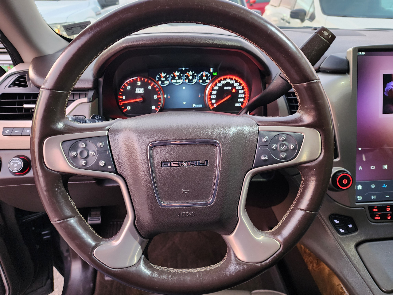 GMC Yukon XL Denali 2WD 2016