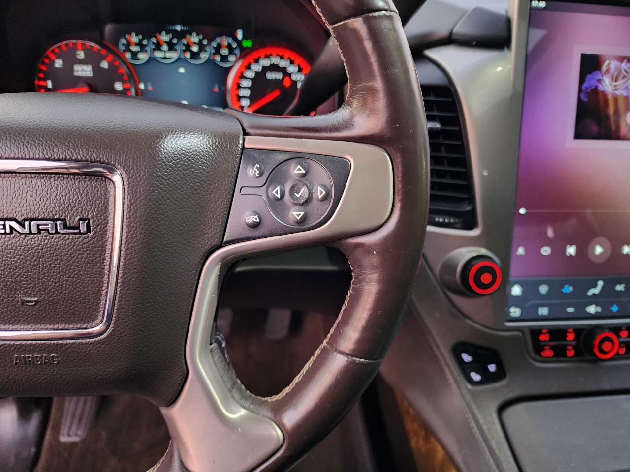 GMC Yukon XL Denali 2WD 2016