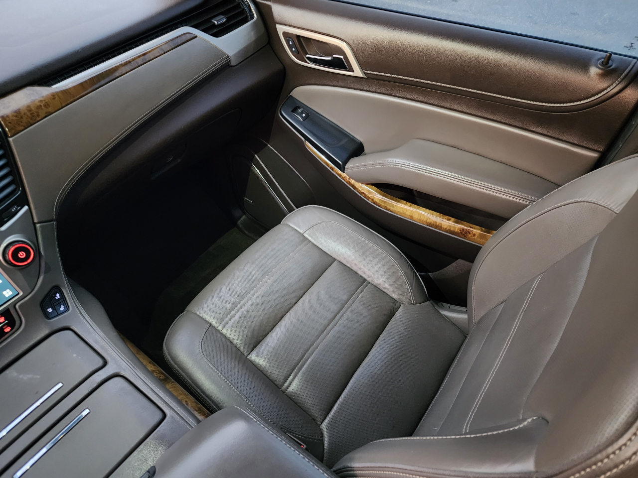 GMC Yukon XL Denali 2WD 2016