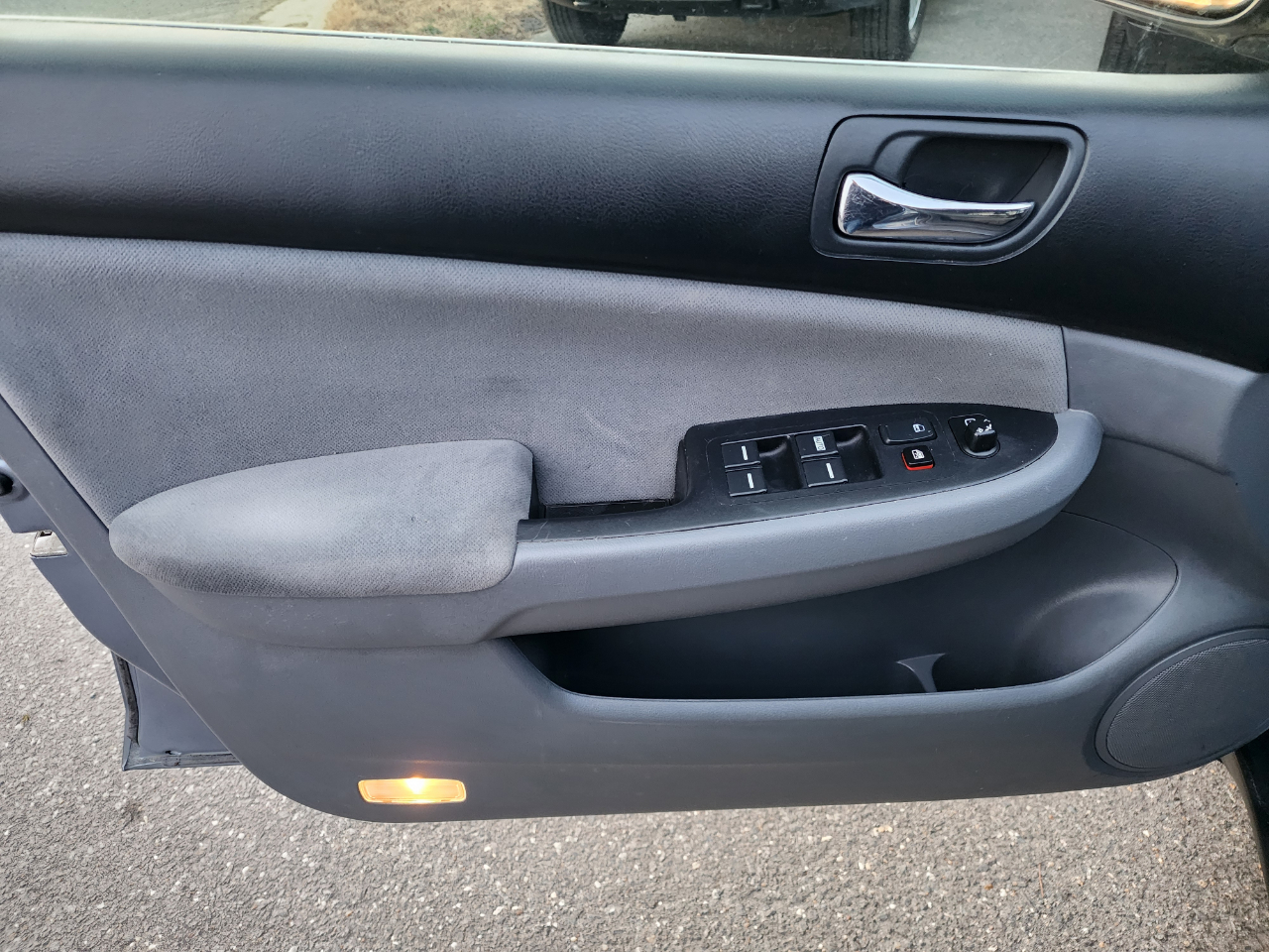 Honda Accord 4dr Sedan LX 5-Spd 2007