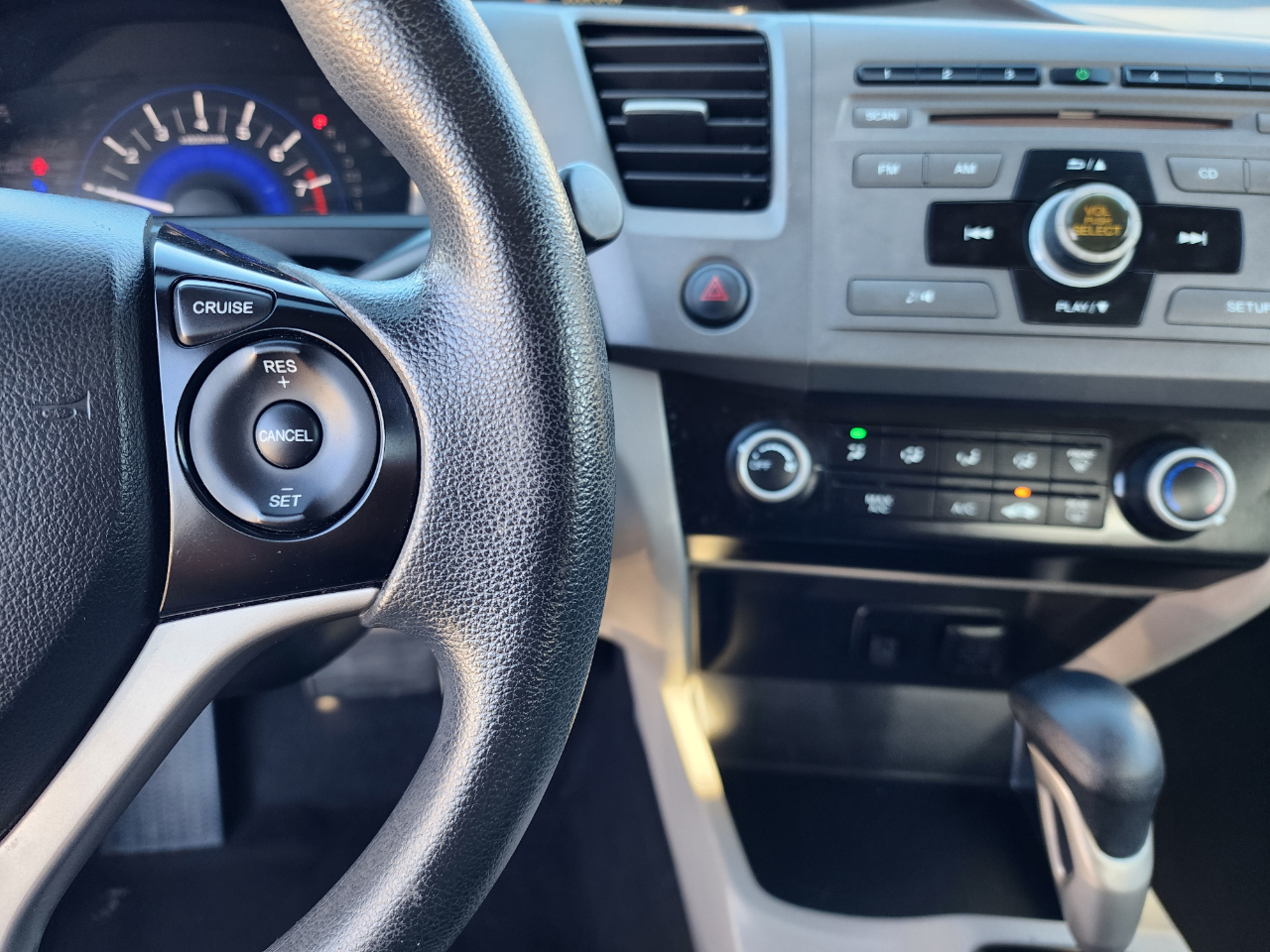 Honda Civic LX 4D Sedan 2012