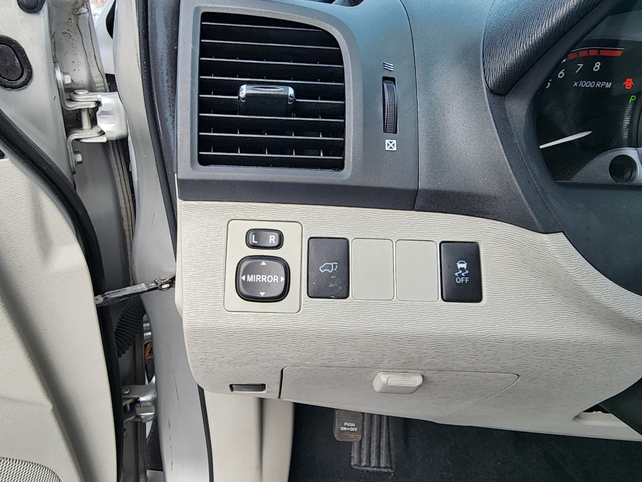 Toyota Venza FWD V6 2009