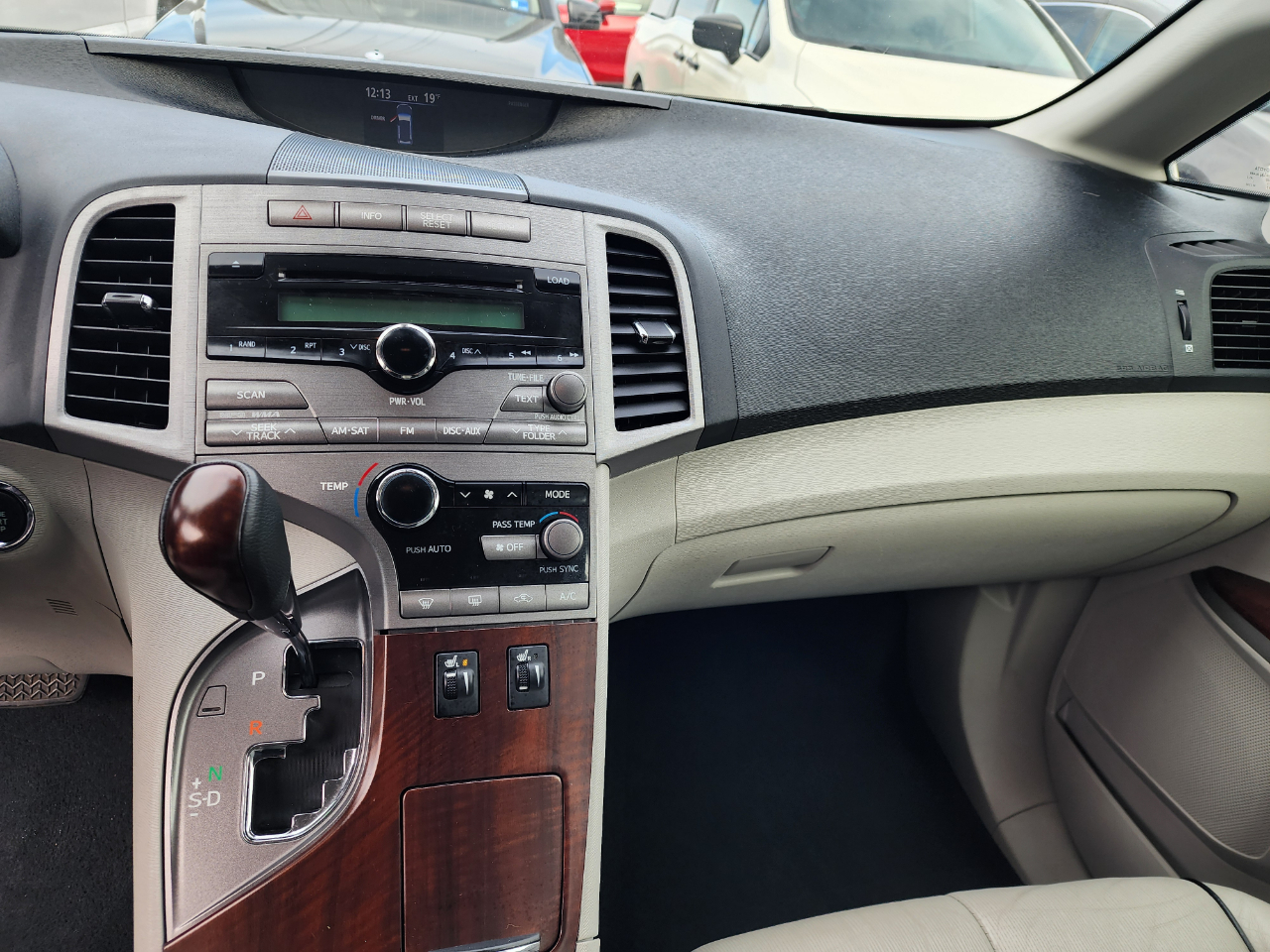 Toyota Venza FWD V6 2009