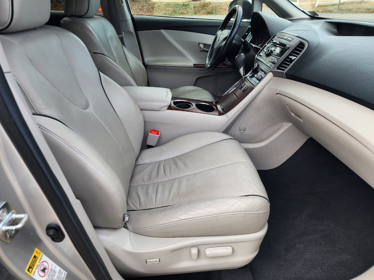 Toyota Venza FWD V6 2009