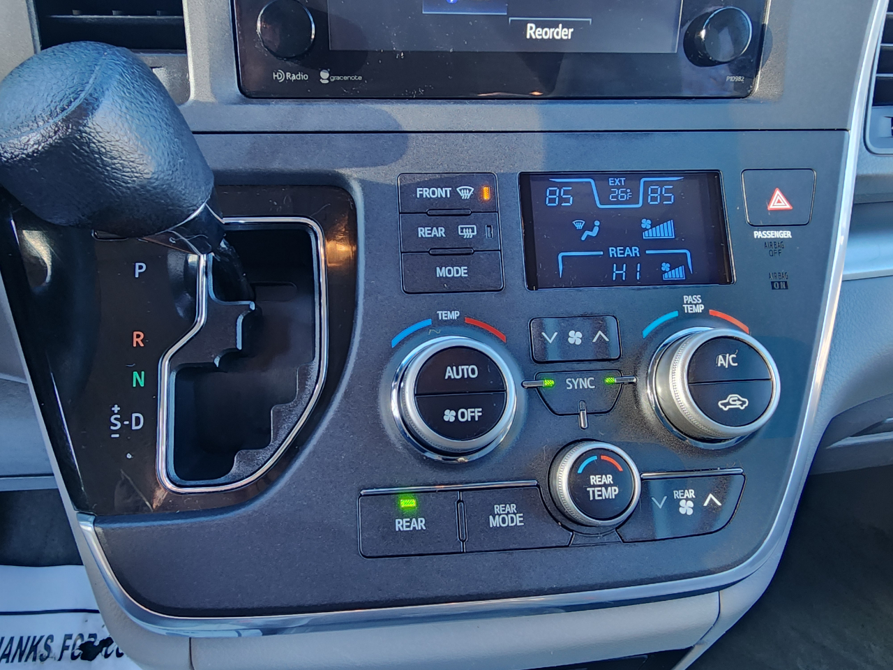 Toyota Sienna LE FWD 8-Passenger V6 2015