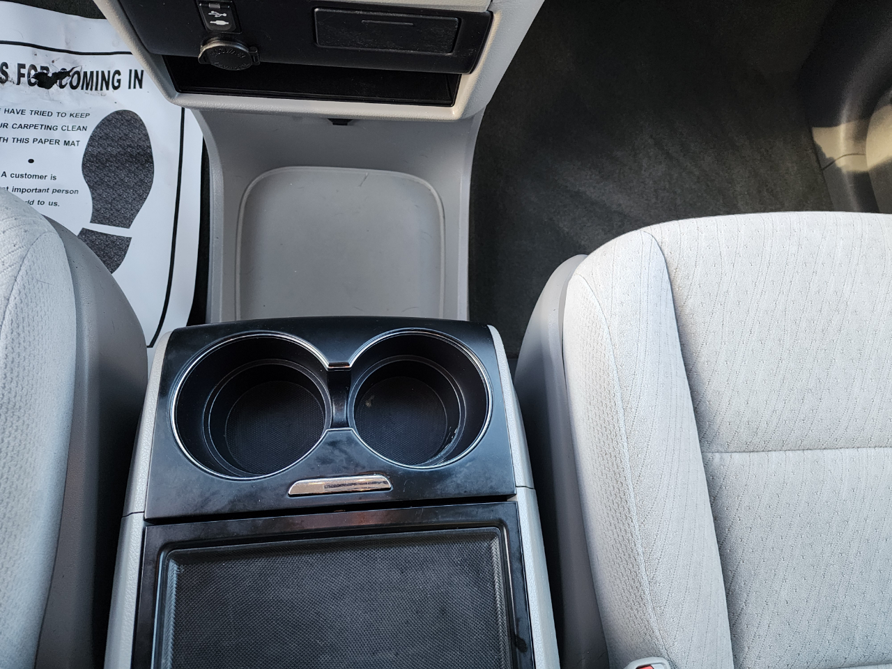 Toyota Sienna LE FWD 8-Passenger V6 2015