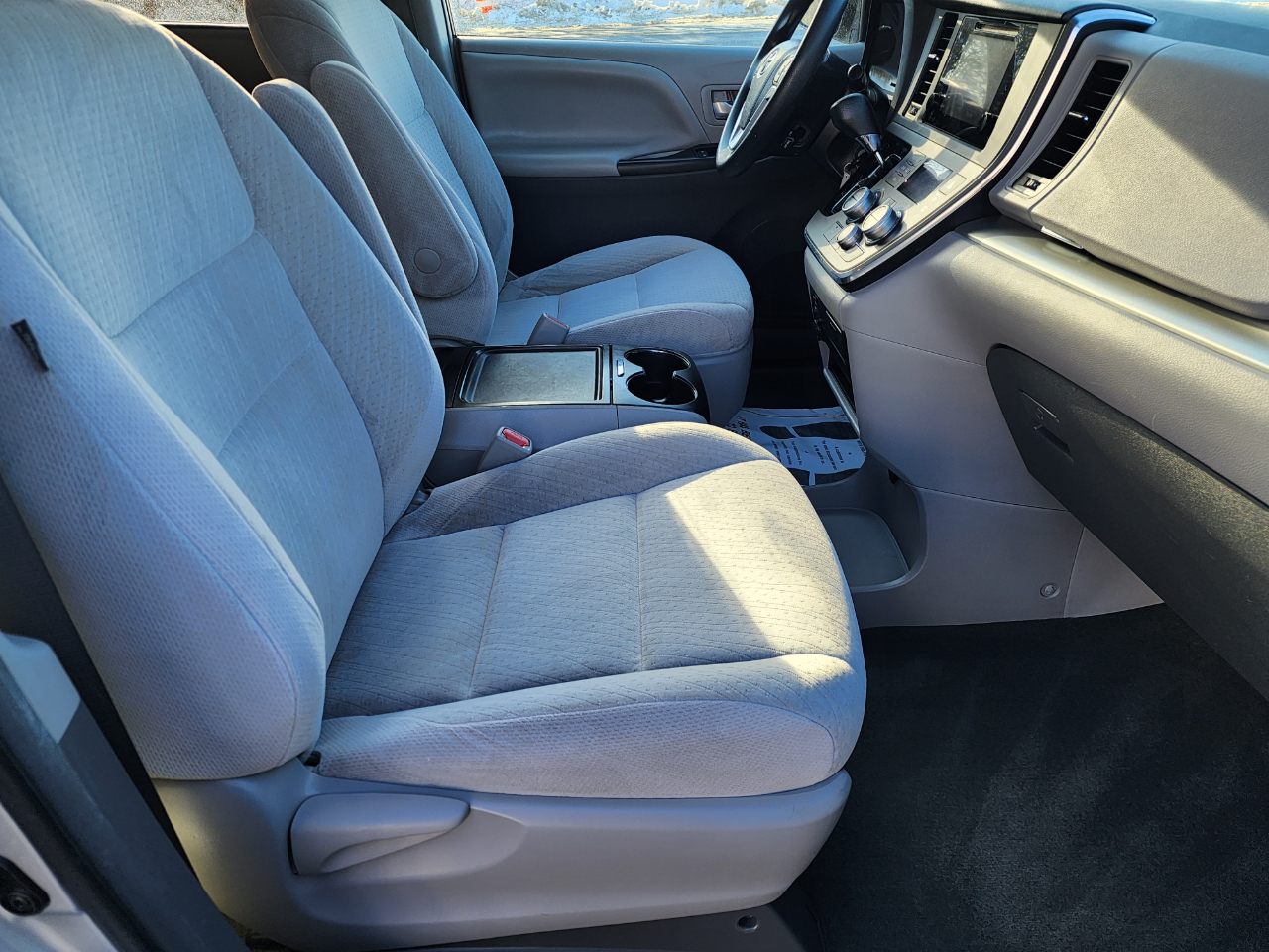 Toyota Sienna LE FWD 8-Passenger V6 2015