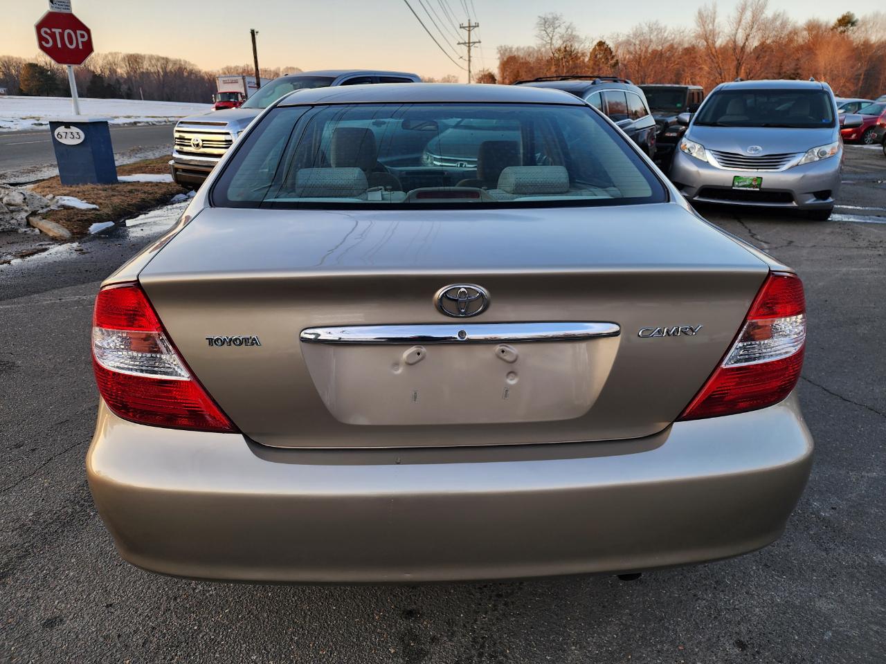 Toyota Camry Standard 2004