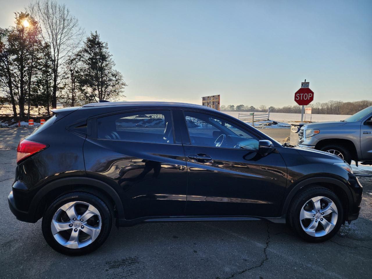 Honda HR-V EX-L w/Navigation CVT 2016