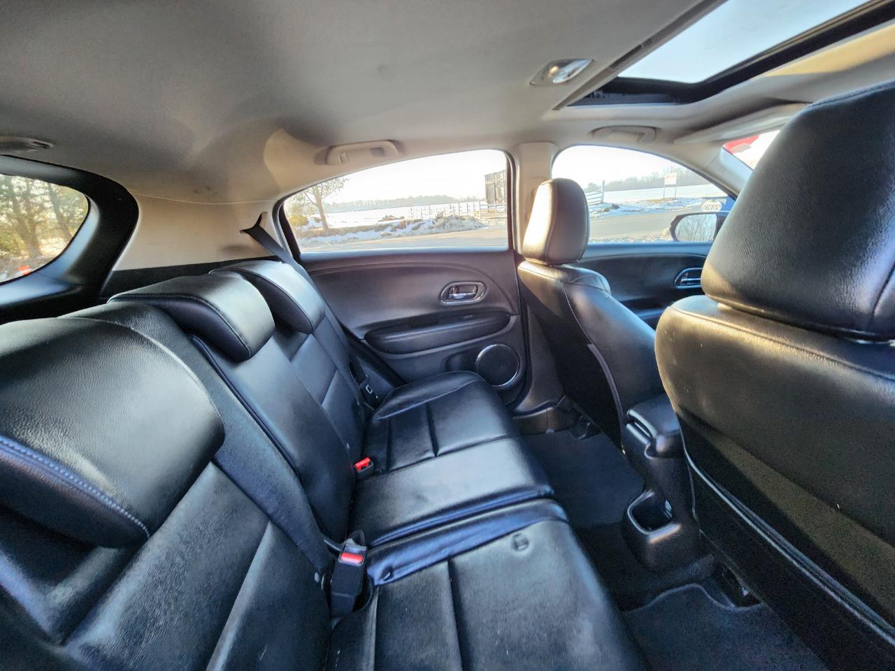 Honda HR-V EX-L w/Navigation CVT 2016