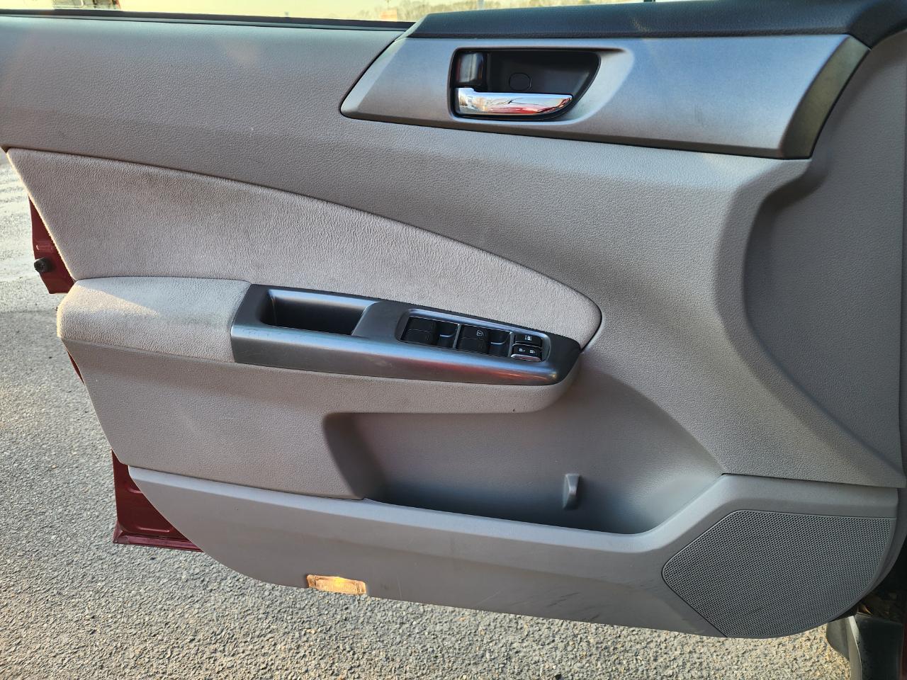 Subaru Forester 2.5X Limited 2013